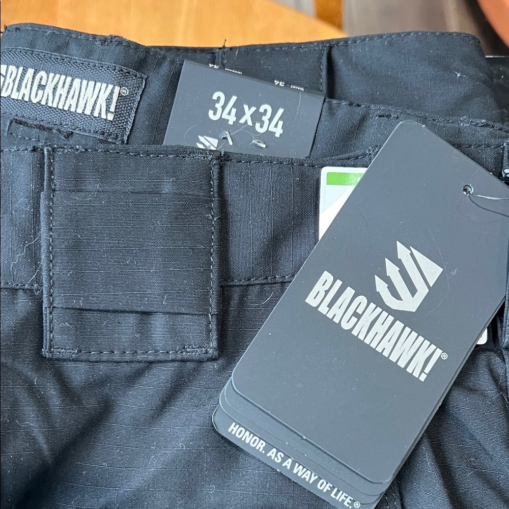 Blackhawk Men's Black Cargo Chinos 34x34. New with tags